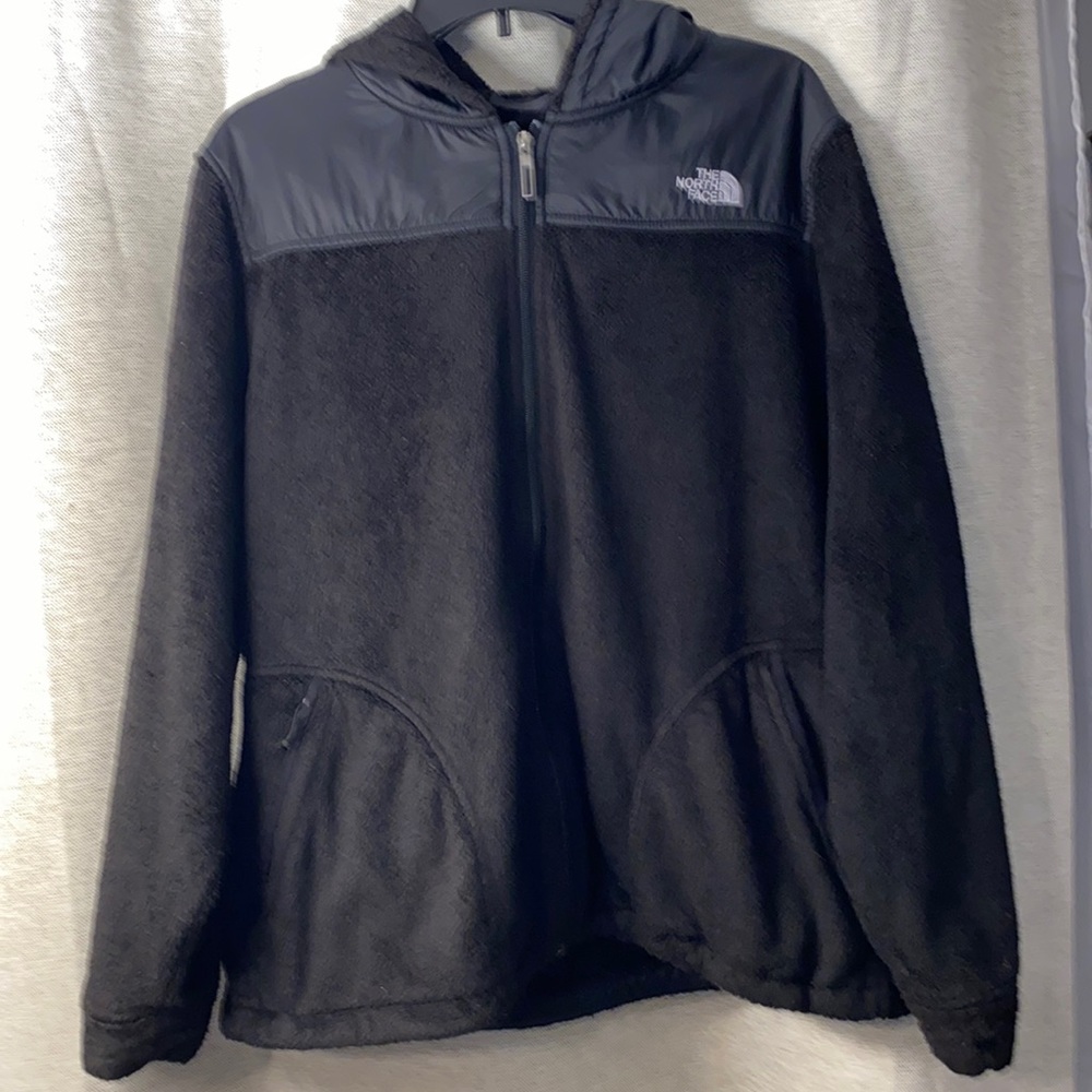 North Face, women’s black zippered fleece jacket. See last picture, size XL